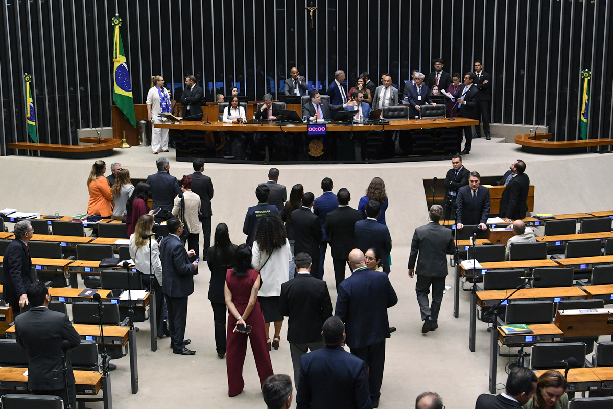 Senado soma 72 pedidos de impeachment contra ministros do STF após nova ação contra Dias Toffoli - 