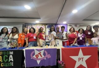 Lideranças femininas discutem participação da mulher na política em evento com militantes do PT - 