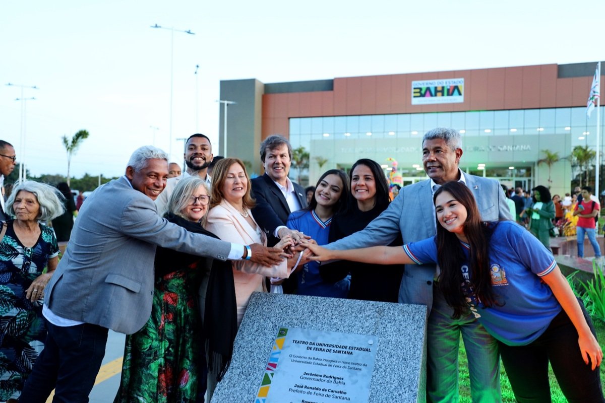 Governo do Estado entrega Teatro Central da Uefs com 931 lugares e reforça infraestrutura de universidades estaduais - 