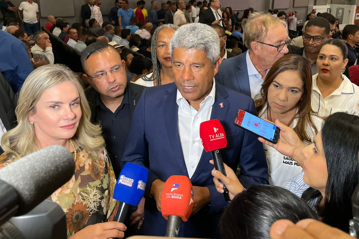 Jerônimo prega equilíbrio na composição da chapa para 2026 e rebate críticas sobre empréstimos: ‘Bahia tem saúde financeira’ - 