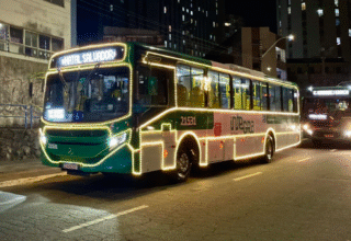Prefeitura reforça transporte e amplia circuito iluminado para o Natal Salvador 2025 - 