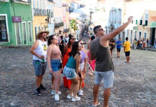 Bahia dispara no turismo em 2025 e cresce acima da média do Brasil, revela IBGE - 