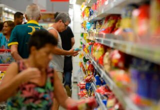 AL-BA aprova lei que obriga supermercados baianos a reservar espaço exclusivo para produtos orgânicos - 