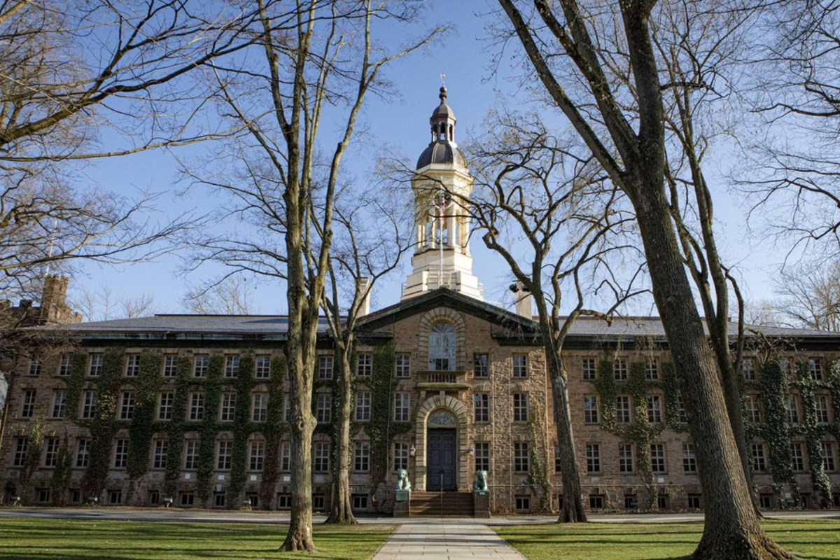 Ataque a tiros em universidade dos EUA deixa dois mortos e nove feridos - 