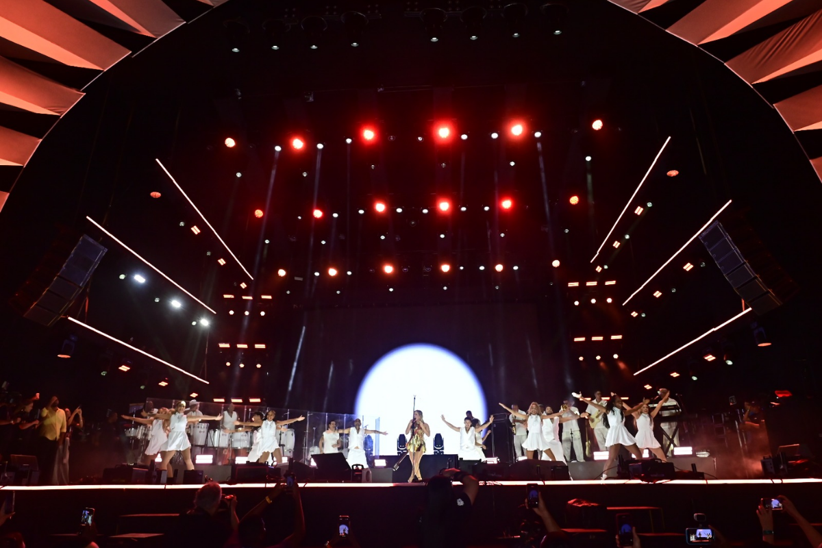 Reggae, axé, arrocha e sofrência marcam segundo dia do Festival Virada Salvador - 