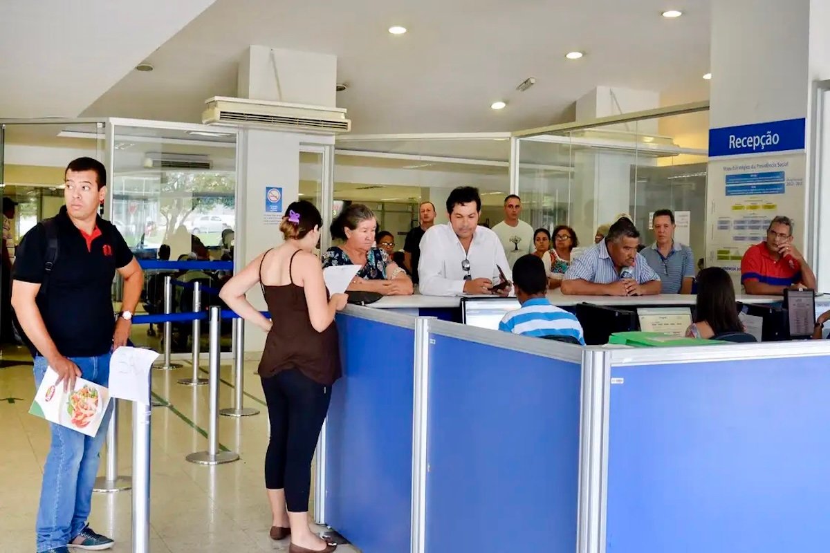 INSS muda funcionamento no fim de ano e adota esquema especial de atendimento - 