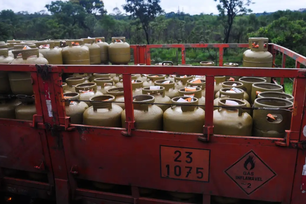 Auxílio Gás e Bolsa Família: pagamentos de dezembro seguem nesta segunda para NIS final 9 - 