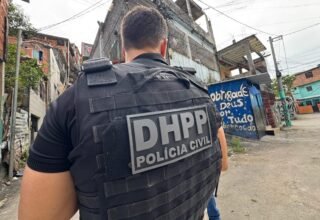 Polícia Civil prende suspeito e mata outro em operação contra envolvidos na morte de técnicos de internet - 
