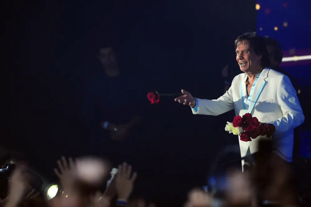 Show gratuito de Roberto Carlos em Salvador nesta sexta tem transporte especial e acesso controlado na Boca do Rio - 