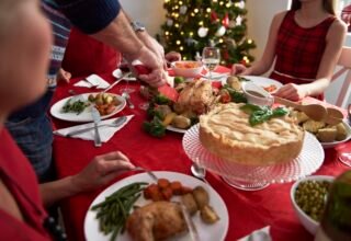 Você sabia que o peru da ceia é fêmea e o papel-alumínio tem lado certo? Descubra as curiosidades do Natal - 