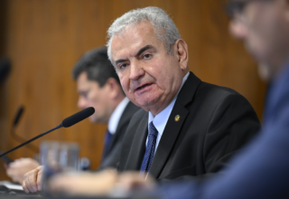 Angelo Coronel confirma saída do PSD após exclusão da chapa do PT e engrossa fileira da oposição na Bahia - 