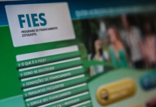 Fies abre mais de 112 mil vagas em 2026: inscrições gratuitas começam no dia 3 de fevereiro - 