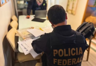 PF amplia ofensiva contra Banco Master, cumpre mandados na Bahia e mira Nelson Tanure - 