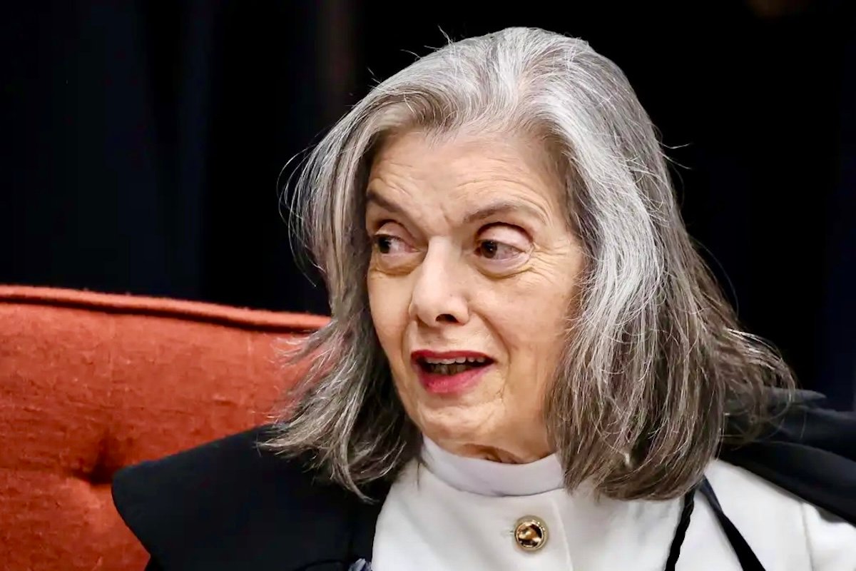 Presidente do TSE alerta para avanço da desinformação nas eleições de 2026 - 