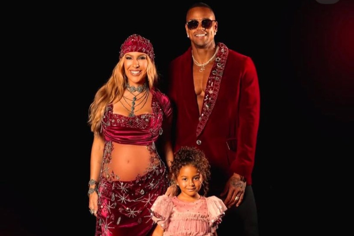 Lore Improta e Léo Santana comandam Noite da Aclamação beneficente em Salvador - 