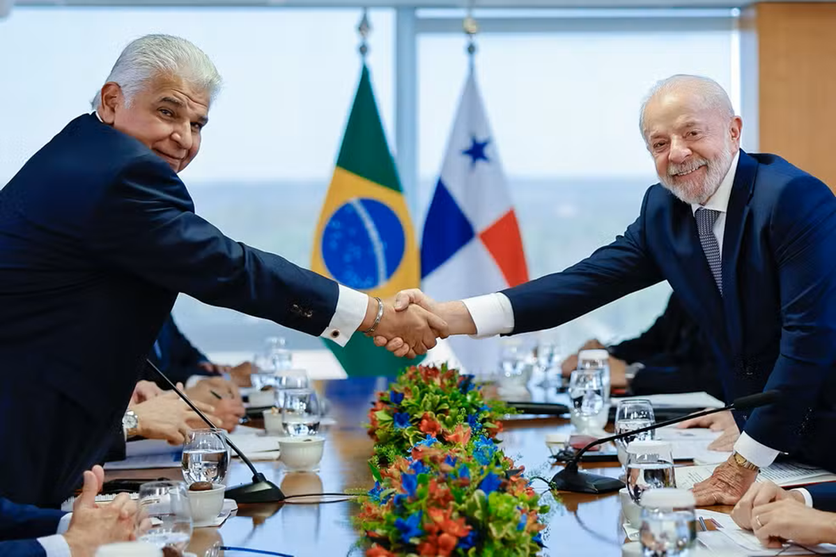 Lula desembarca no Panamá para assinar acordo de investimentos e fortalecer Mercosul - 