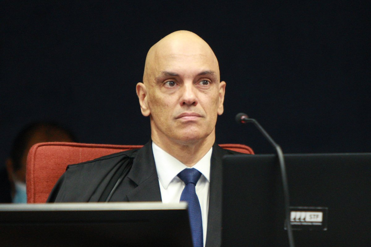 Alexandre de Moraes mantém prisão de coronel acusado de envolvimento em plano que previa sua morte - 