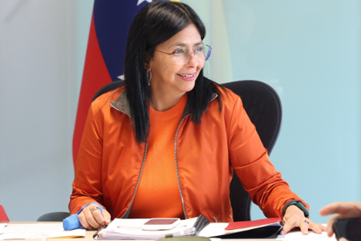 Suprema Corte determina que Delcy Rodríguez assuma presidência interina da Venezuela após captura de Maduro - 