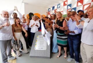 Governo da Bahia inaugura colégio de tempo integral e abre ano letivo de 2026 - 