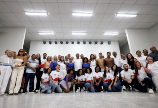 Jerônimo entrega escola de tempo integral e anuncia investimentos em saúde e infraestrutura em Nilo Peçanha - 