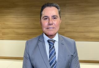 Rotondano promete modernização no TJ-BA, mutirões, aproximação com a sociedade e defende uso responsável da IA no Judiciário - 