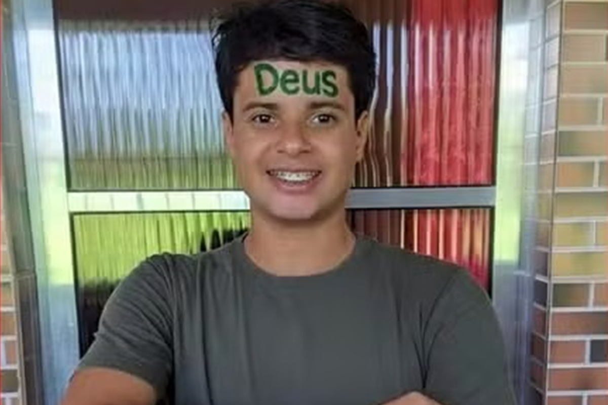 Jovem da periferia de Salvador é 1º lugar em Medicina na USP pelo Enem - 