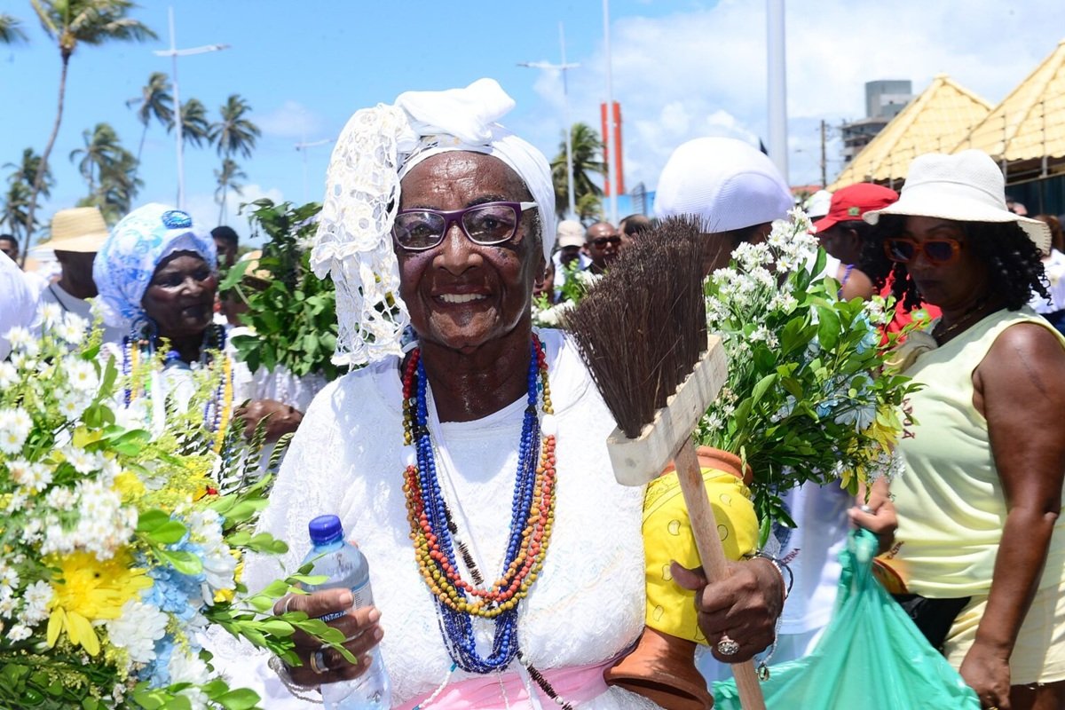 Lavagem de Itapuã terá operação especial de trânsito nesta quinta-feira; veja mudanças de sentido e interdições - 
