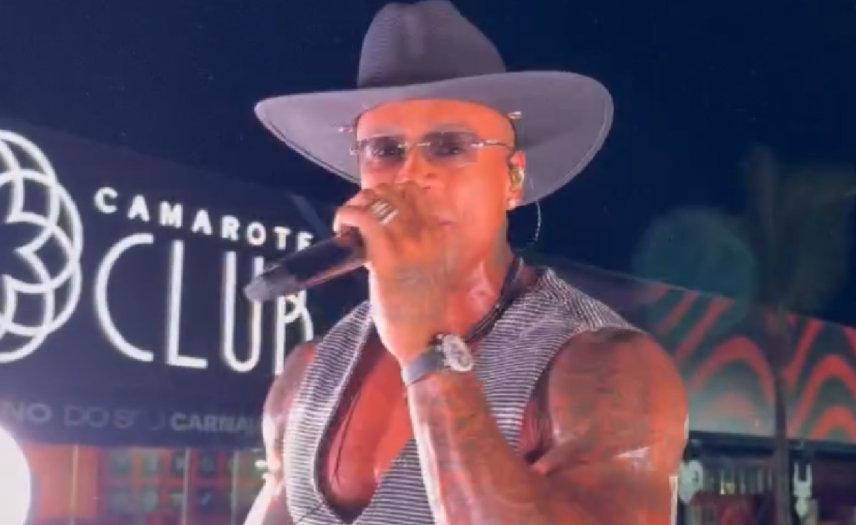 Léo Santana comanda Pipoco e arrasta multidão no pré-Carnaval de Salvador - 