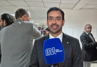 Tiago Correia avalia ano eleitoral na AL-BA e afirma que crise com Coronel enfraquece base governista e amplia incerteza sobre Geraldo Jr - 