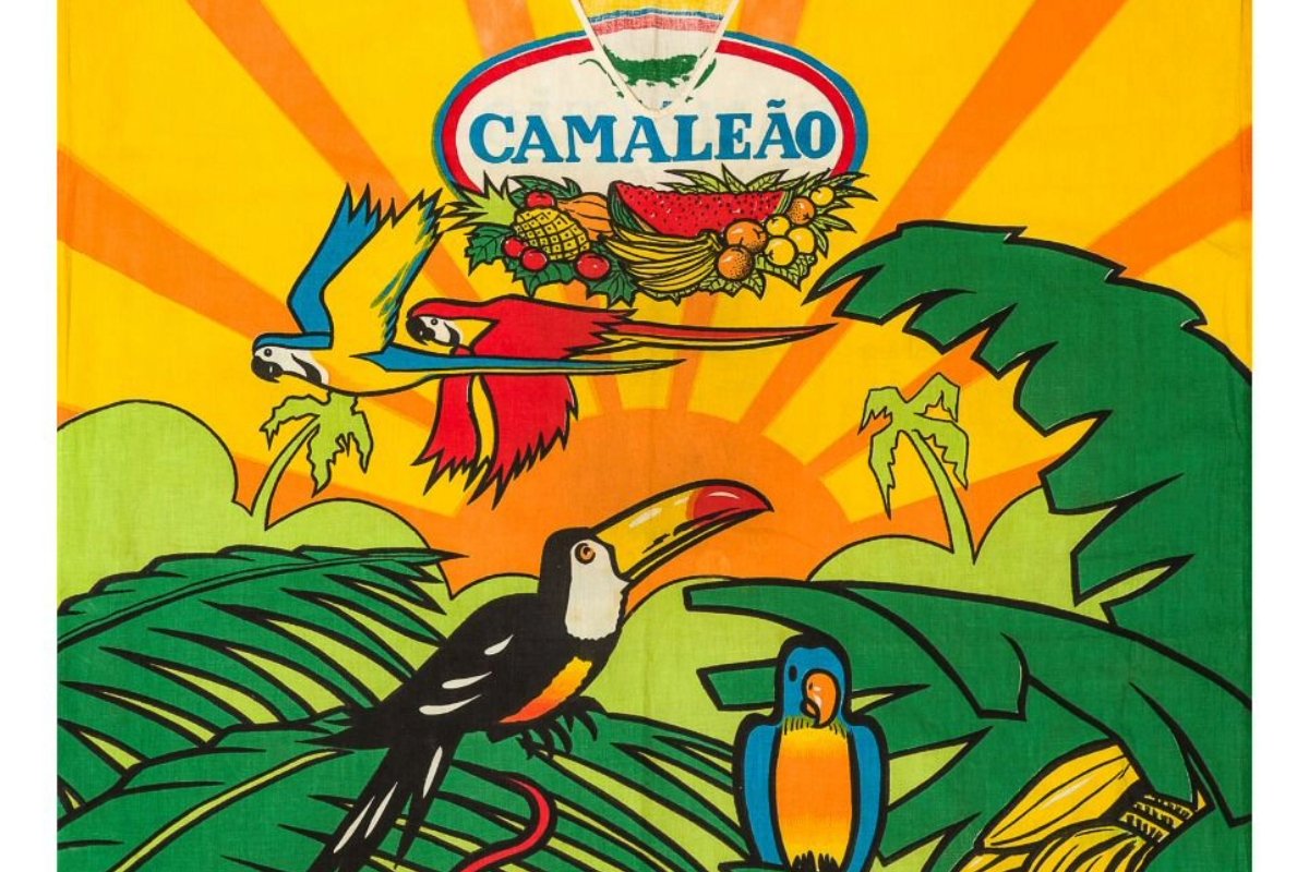 Bloco Camaleão resgata fantasia de 1986 e conecta gerações no Carnaval 2026 - 