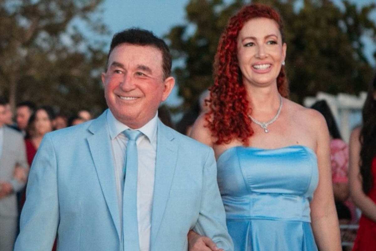Morre Lorena Alves Batista, filha de Amado Batista, aos 46 anos após câncer  raro - | Muita Informação